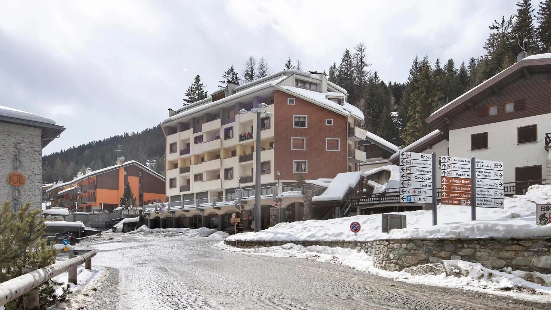 Appartamenti I Portici Santa Caterina Valfurva Apartament